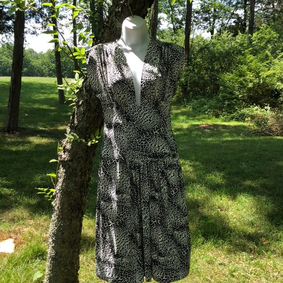Norma Kamali Dresses & Skirts - KamaliKulture Black & White Leopard Print Dress